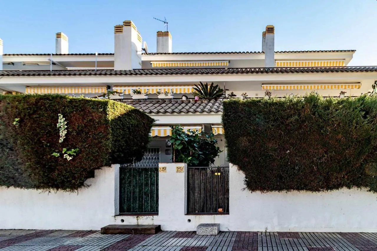 Les Pitas I 2N 1A Acogedor Apartamento ジローナ 0*,  スペイン