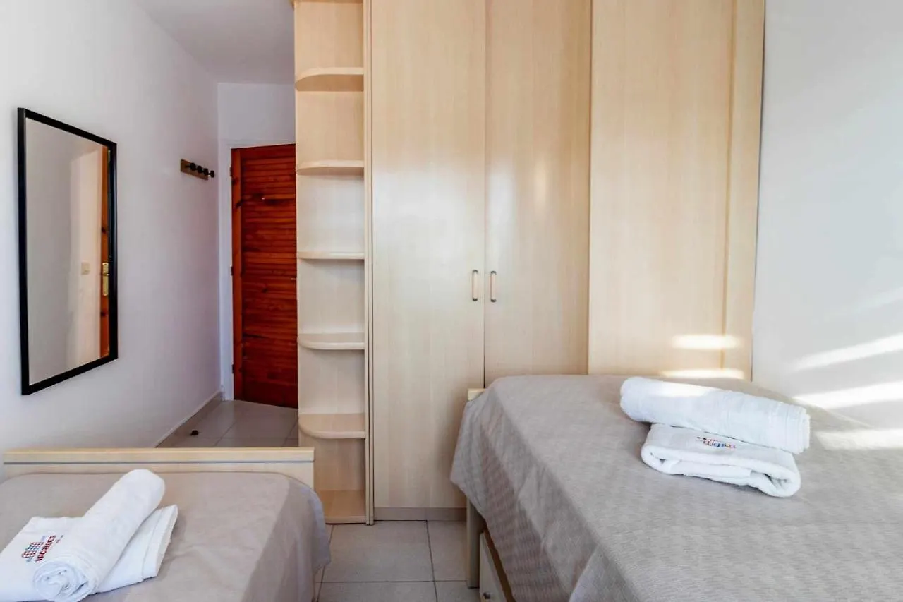 アパート Les Pitas I 2N 1A Acogedor Apartamento ジローナ